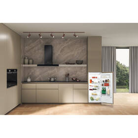 Chladnička Whirlpool ARG 7182 

 obrázok produktu 10 z 12