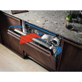 Umývačka riadu Electrolux EEM63310L 

 obrázok produktu 9 z 18