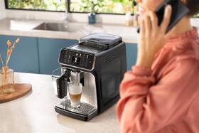 Automatický kávovar Philips EP5541/50 čierny

 obrázok produktu 8 z 11