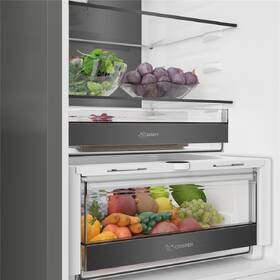 Chladnička s mrazničkou Whirlpool WHK 26373 XR6E čierna

 obrázok produktu 12 z 21