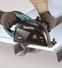 Píla na kov Makita CS002GZ Li-ion XGT 40V (bez batérie) 

 obrázok produktu 6 z 7