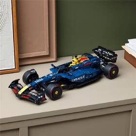 Stavebnica LEGO® Technic 42206 Auto Oracle Red Bull Racing RB20 F1 

 obrázok produktu 2 z 9