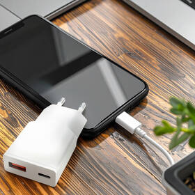 Nabíjačka do siete Solight USB A+C 20W fast charger biely

 obrázok produktu 7 z 7