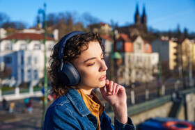 Slúchadlá Sony WH-1000XM5 - Prodloužená záruka zdarma po registraci modrá

 obrázok produktu 7 z 11