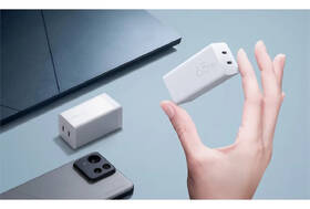 Sieťový adaptér Asus 65W USB-C GaN čierny

 obrázok produktu 2 z 3