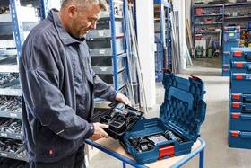 Box na náradie Bosch Professional L-BOXX 102 

 obrázok produktu 4 z 5