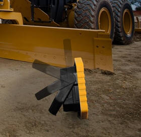 Lampáš Caterpillar CT3545, pracovný COB LED, 500 lm čierna/žltá

 obrázok produktu 1 z 2