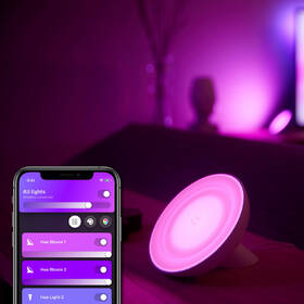 Stolná lampa Philips Bloom, White and Color Ambiance čierna

 obrázok produktu 2 z 7