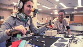 Ovládač Microsoft Xbox One Adaptive Controller 

 obrázok produktu 11 z 11