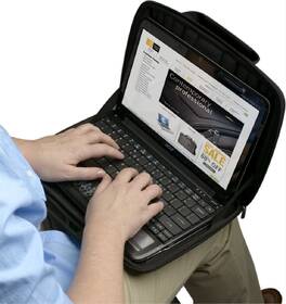 Brašna na notebook Case Logic QNS111K 11" čierna

 obrázok produktu 5 z 8