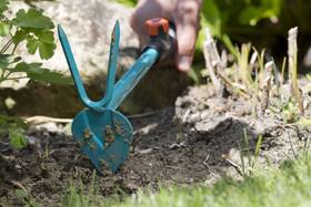 Motyčka záhradná Gardena 8911 

 obrázok produktu 2 z 5