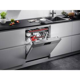 Umývačka riadu AEG FES5396XZM 

 obrázok produktu 8 z 12