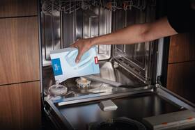 Soľ do umývačky Miele 1,5 kg 

 obrázok produktu 3 z 4