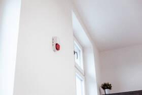 Siréna IMMAX NEO Smart ZigBee 3.0, Tuya biela/červená

 obrázok produktu 4 z 13