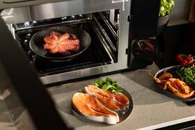 Mikrovlnná rúra Hisense H28SO1 Speed Oven 7in1 čierna

 obrázok produktu 23 z 27