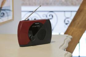 Rádioprijímač Thomson RT353 červený

 obrázok produktu 4 z 8