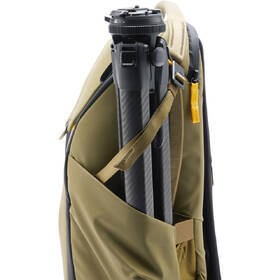 Batoh Peak Design Everyday Backpack 20L (v2) khaki

 obrázok produktu 3 z 9