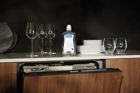 Leštidlo do umývačky Miele 500 ml 

 obrázok produktu 3 z 4