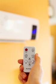 Teplovzdušný ventilátor Rohnson R-6065 biely

 obrázok produktu 12 z 13