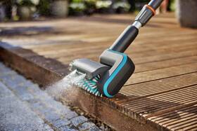 Čistič Gardena AquaBrush Universal 04/18V P4A (s batériou) 

 obrázok produktu 3 z 11