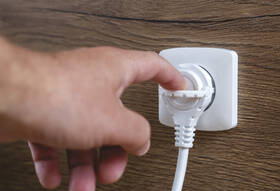 Kábel predlžovací EMOS 2x zásuvka, 2×USB-A + 1×USB-C, 2m biely

 obrázok produktu 7 z 8