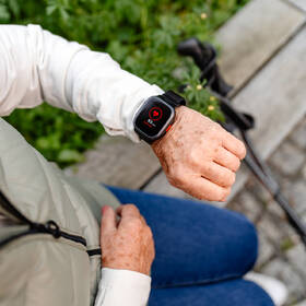Inteligentné hodinky BML Senior Watch čierny

 obrázok produktu 4 z 6