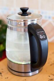 Rýchlovarná kanvica Rohnson R-7610 sklo

 obrázok produktu 17 z 18