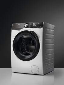 Práčka AEG L9FBB49SC BlackEdition biela

 obrázok produktu 12 z 15