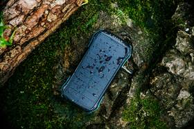 Powerbank LAMAX Journey 12 000mAh čierny/tyrkysový

 obrázok produktu 7 z 10