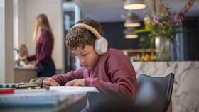 Slúchadlá Philips DetskáTAK5500AL béžová

 obrázok produktu 12 z 14