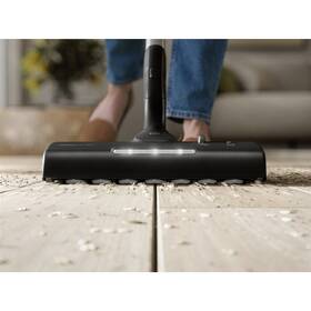Podlahový vysávač Electrolux EB81U1DB 

 obrázok produktu 12 z 16