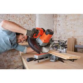 Píla úkosová Black-Decker BES710-QS 2100W 

 obrázok produktu 2 z 5