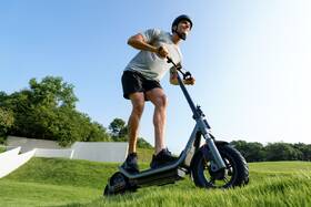 Elektrická kolobežka Xiaomi Scooter 6 čierna/sivá

 obrázok produktu 13 z 13