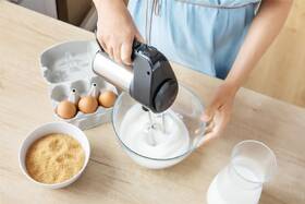 Ručný šľahač Sencor SHM 5207SS 

 obrázok produktu 9 z 11