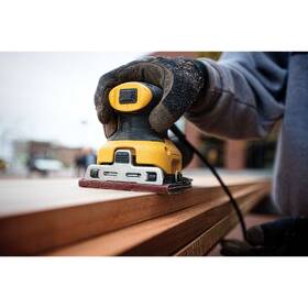 Vibračná brúska Dewalt DWE6411 

 obrázok produktu 3 z 8