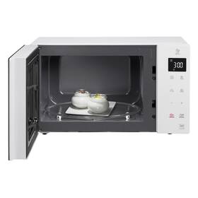 Mikrovlnná rúra LG MS23NECBW biela

 obrázok produktu 4 z 24