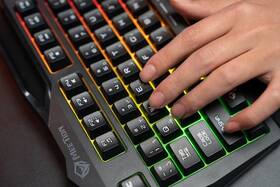 Klávesnica s myšou Meetion C490, US layout + headset + mouse pad podložkou a sluchátky čierna

 obrázok produktu 12 z 19