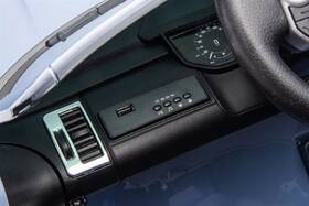 Elektrické autíčko MaDe Land Rover modré

 obrázok produktu 7 z 7