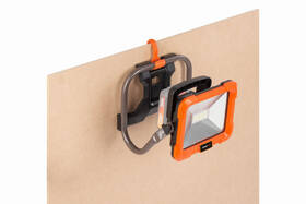 Lampáš POWERPLUS POWDP8031 (bez batérie) 

 obrázok produktu 9 z 9