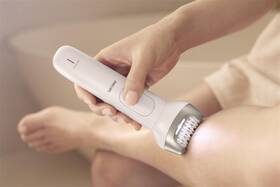 Epilátor Philips BRE750/00 biely

 obrázok produktu 11 z 18