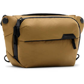 Brašna Peak Design Everyday Sling 3L (v2) Coyote 

 obrázok produktu 1 z 10