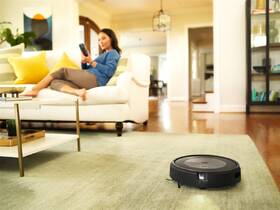 Robotický vysávač iRobot Roomba j7 čierny

 obrázok produktu 18 z 36