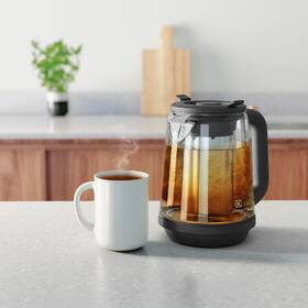 Rýchlovarná kanvica Electrolux E7GK1-8BP 

 obrázok produktu 6 z 7