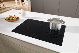 Indukčná varná doska Miele KM 7373 FL čierna

 obrázok produktu 2 z 3