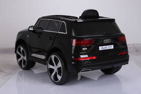 Elektrické autíčko ELJET® Audi Q7 černá 

 obrázok produktu 3 z 5