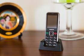 Mobilný telefón MaxCom Comfort MM730 čierny

 obrázok produktu 4 z 4