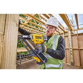 Klincovačka Dewalt DCN930P2-QW (s baterií) 

 obrázok produktu 8 z 8