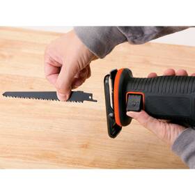 Píla chvostová Black-Decker BDCR18-QW (s batériou) 

 obrázok produktu 3 z 4