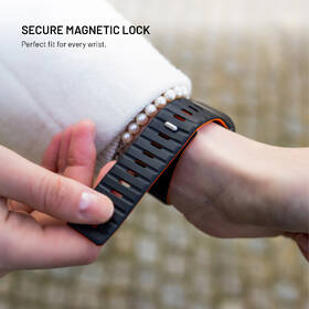 Remienok FIXED Silicone Magnetic Strap na Apple Watch 44/45/46/49mm čierny

 obrázok produktu 2 z 6