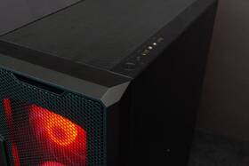 Herný počítač HAL3000 Alfa Gamer Elite Ti Super čierny

 obrázok produktu 11 z 11